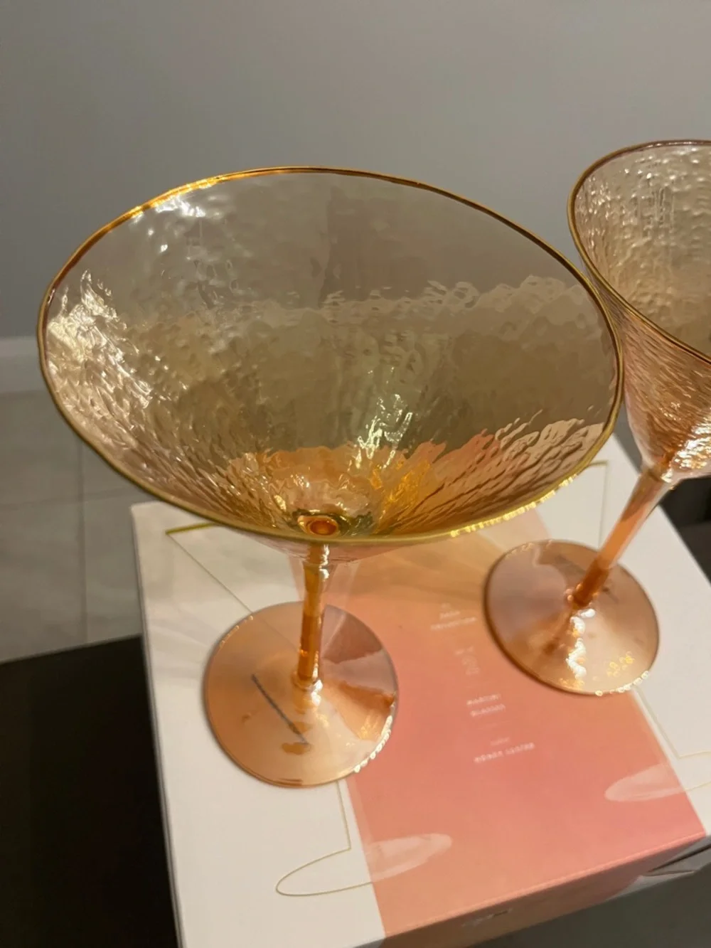 NWT Anthropologie The Zaza Collection Set of 2 Honey Colored Martini Glasses - Picture 4 of 7